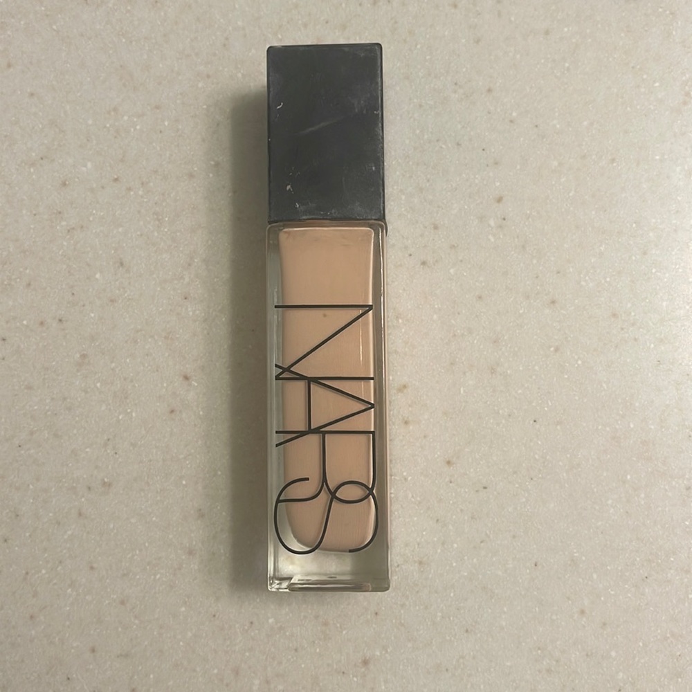 NARS Natural Radiant Longwear OSLO